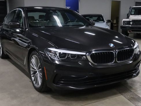 Used 2019 BMW 530i w/ Convenience Package image 7