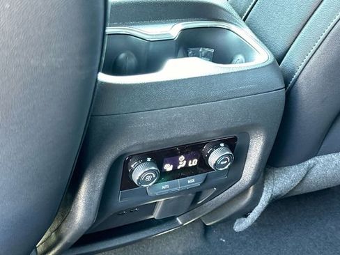 New 2026 Chevrolet Traverse LT w/ Driver Confidence Package FWD image 18