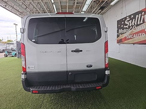 Used 2019 Ford Transit 150 XLT image 4