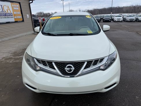 Used 2011 Nissan Murano S image 2