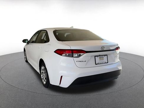 Used 2025 Toyota Corolla LE image 11