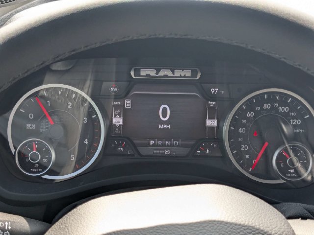 New 2026 RAM 3500 Big Horn AWD/4WD image 38