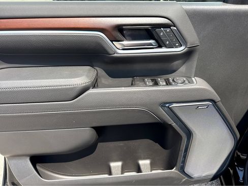 New 2026 GMC Sierra 3500 Denali w/ Denali Reserve Package AWD/4WD image 9