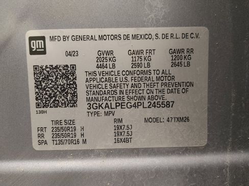 Used 2023 GMC Terrain SLT w/ Elevation Edition image 33