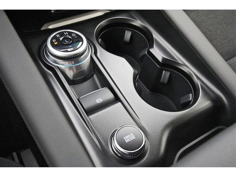 New 2025 Ford Explorer Active image 25