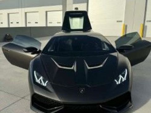 Used 2015 Lamborghini Huracan LP 610-4 image 5