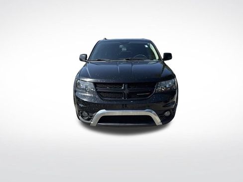 Used 2017 Dodge Journey Crossroad FWD image 3