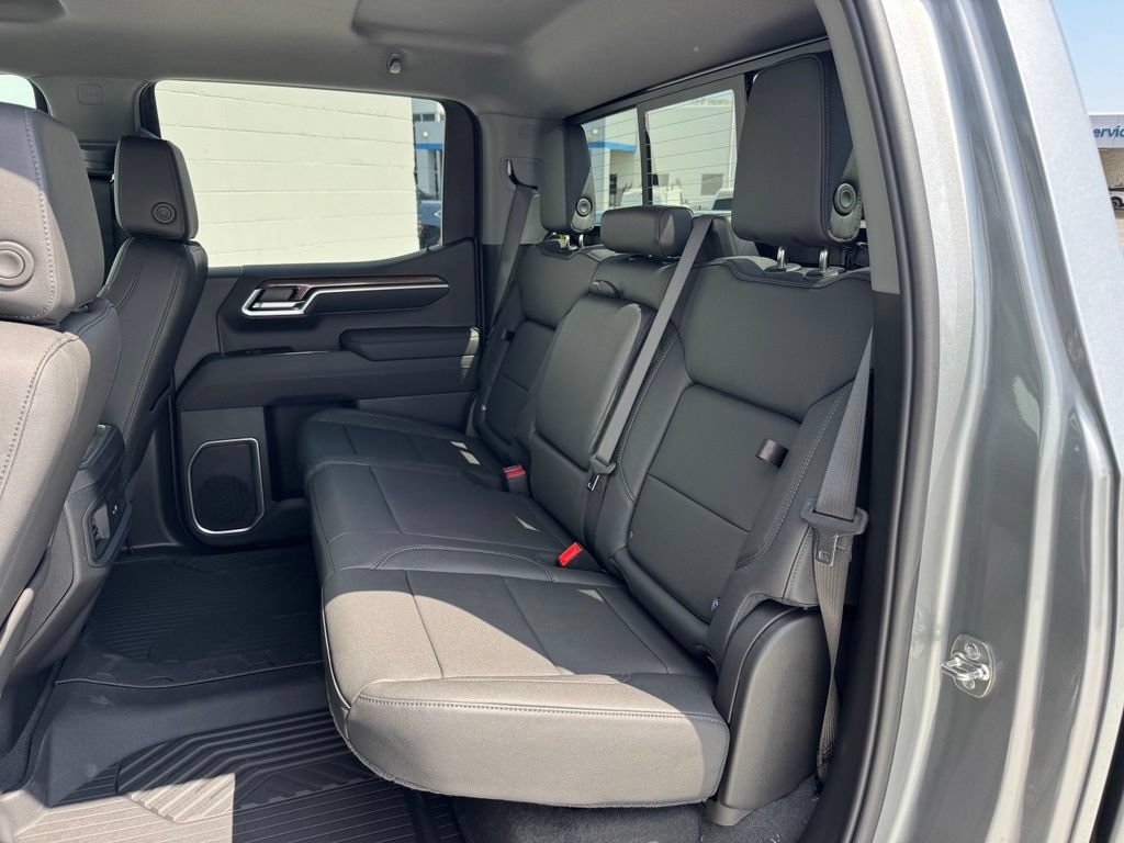 New 2026 Chevrolet Silverado 1500 RST w/ Convenience Package II AWD/4WD image 21