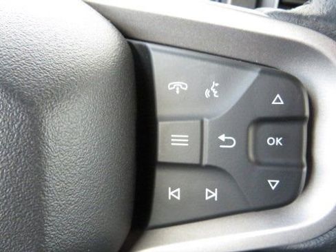 New 2025 Ford Bronco Badlands image 22