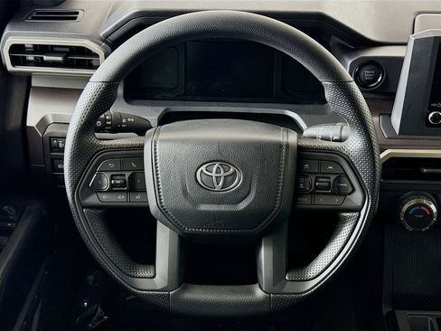 Used 2025 Toyota Tacoma SR5 image 12