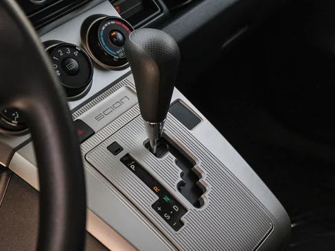 Used 2008 Scion xB FWD image 16