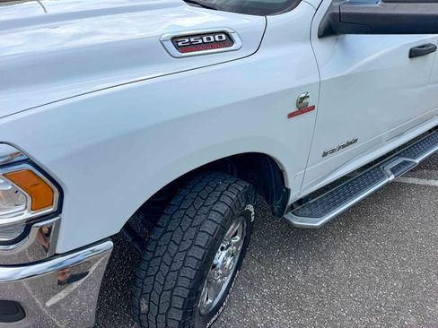 Used 2021 RAM 2500 Tradesman w/ Chrome Appearance Group AWD/4WD image 9