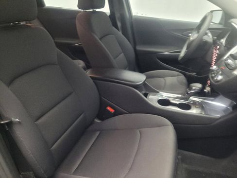 Used 2022 Chevrolet Malibu LS w/ Driver Confidence Package II FWD image 21