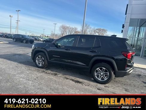 Used 2025 GMC Terrain Elevation image 6