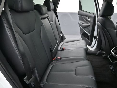 Used 2019 Hyundai Santa Fe AWD image 20