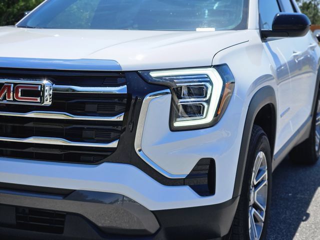 Used 2026 GMC Terrain Elevation FWD image 9