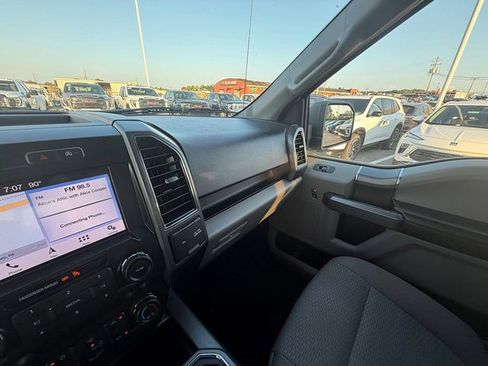 Used 2019 Ford F150 XLT w/ Equipment Group 302A Luxury AWD/4WD image 42