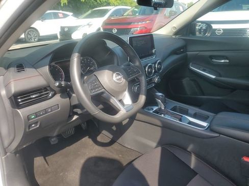 Certified 2024 Nissan Sentra SR FWD image 15