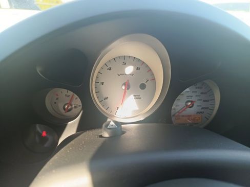 Used 2006 Dodge Viper SRT-10 image 9