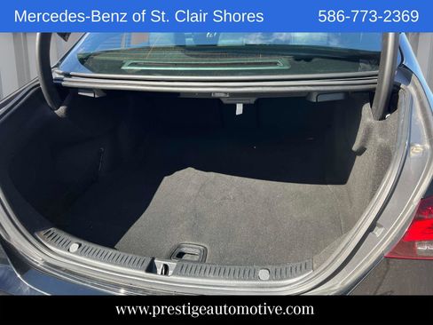 Used 2023 Mercedes-Benz E 350 4MATIC Sedan image 13