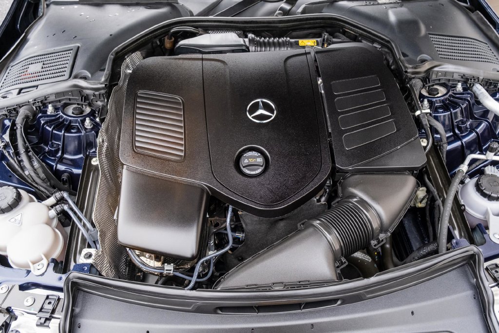 Used 2023 Mercedes-Benz C 300 4MATIC Sedan image 30