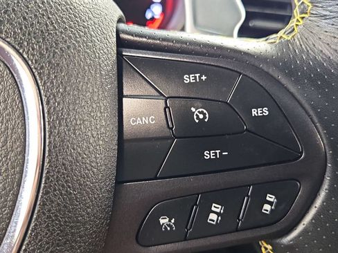 Used 2024 Dodge Durango SRT AWD/4WD image 19