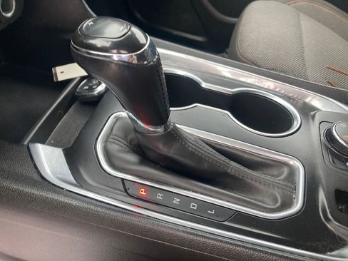 Used 2019 Chevrolet Traverse LT w/ LPO, Floor Liner Package image 28