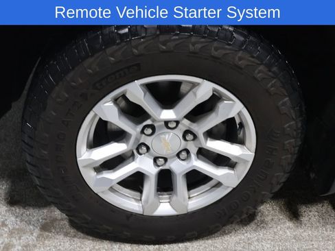 Used 2022 Chevrolet Silverado 1500 LT w/ Max Trailering Package image 9