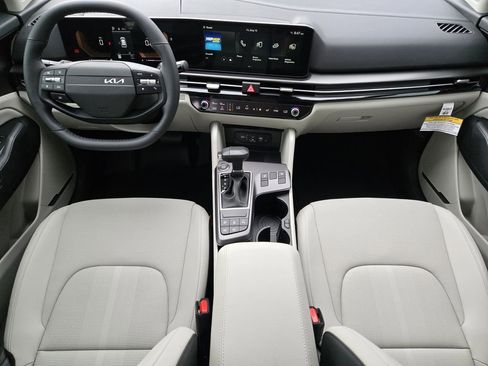 New 2026 Kia Sportage EX FWD image 21