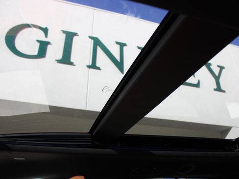 New 2026 Chrysler Pacifica Pinnacle image 19