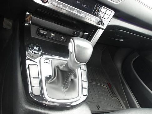 Used 2024 Kia Seltos EX AWD/4WD image 21