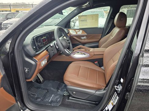 New 2026 Mercedes-Benz GLS 450 4MATIC image 22