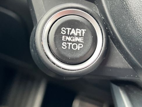 Used 2022 Alfa Romeo Giulia Sprint image 29