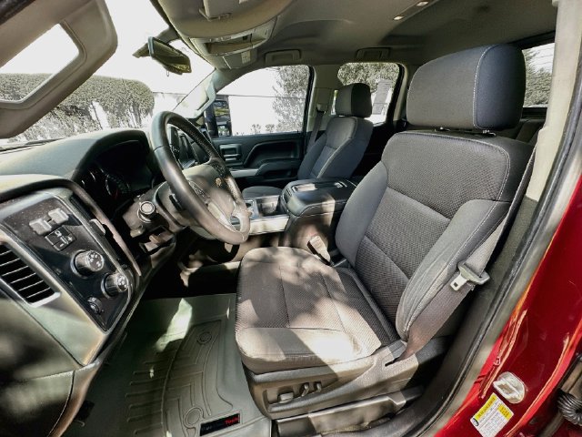 Used 2015 Chevrolet Silverado 2500 LT w/ LT Convenience Package AWD/4WD image 28
