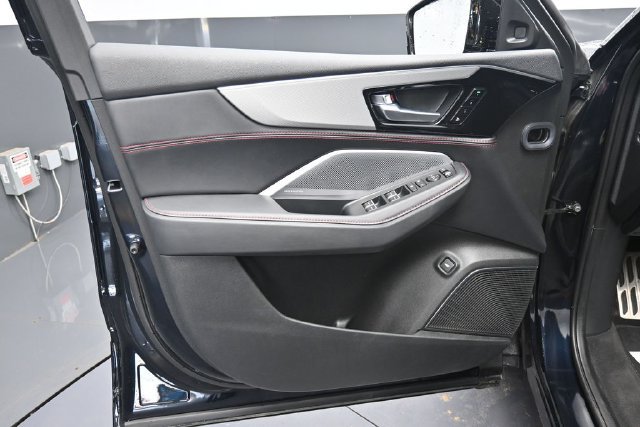 Used 2026 Acura MDX A-Spec AWD/4WD image 11