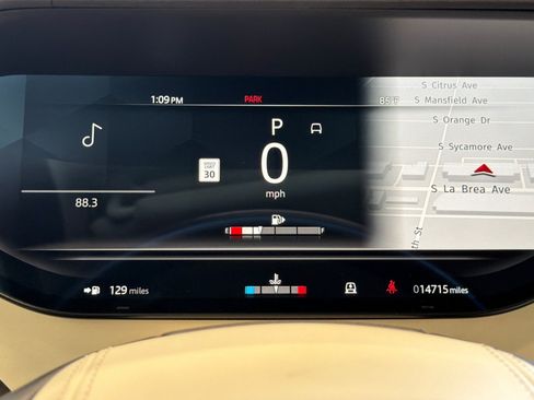 Used 2023 Land Rover Range Rover SE AWD/4WD image 24
