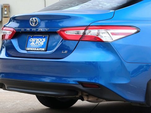 Used 2019 Toyota Camry LE FWD image 32