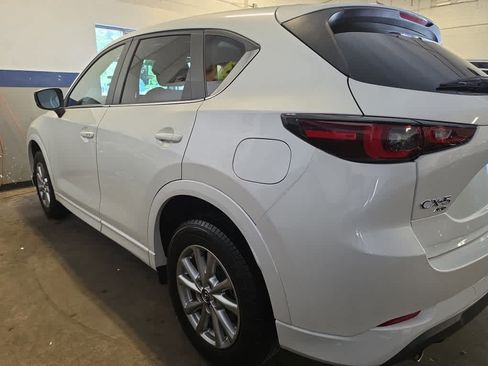 Used 2024 MAZDA CX-5 AWD 2.5 S w/ Select Package image 3