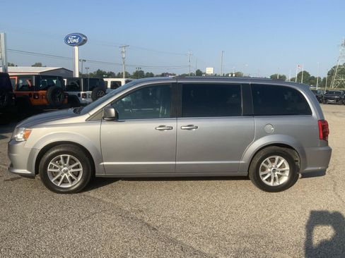 Used 2019 Dodge Grand Caravan SXT FWD image 7