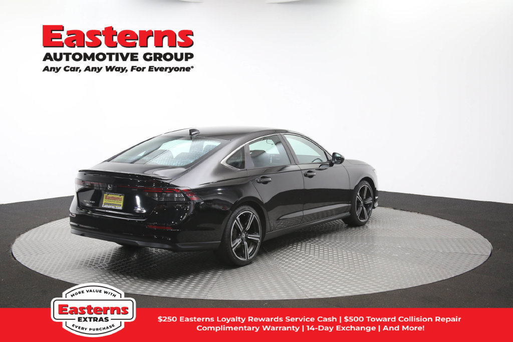Used 2024 Honda Accord Sport image 38