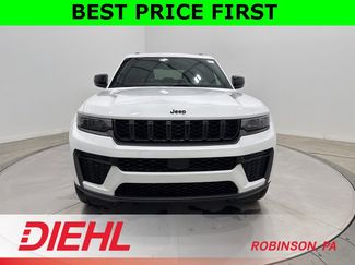 New 2026 Jeep Grand Cherokee Altitude video 2