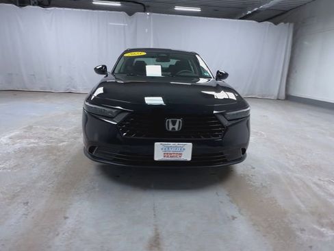 Used 2025 Honda Accord SE image 3