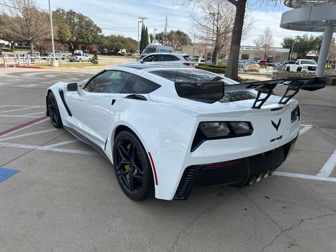 Used 2019 Chevrolet Corvette ZR1 image 6
