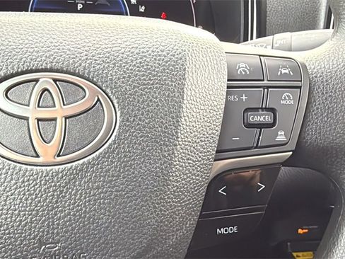 Certified 2025 Toyota Camry LE image 21