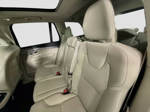 Certified 2023 Volvo XC90 B5 Core w/ Protection Package Premier AWD/4WD image 25
