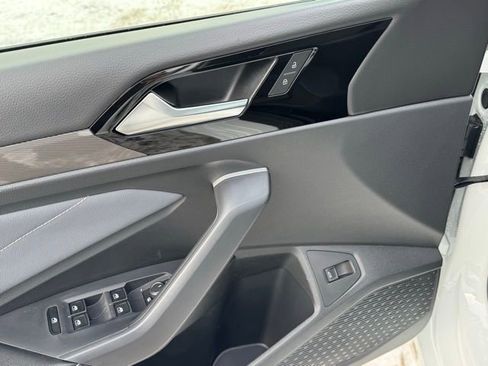 New 2026 Volkswagen Jetta SEL image 31