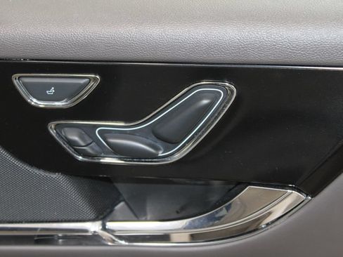 Used 2020 Lincoln Corsair Reserve w/ Equipment Group 202A AWD/4WD image 28