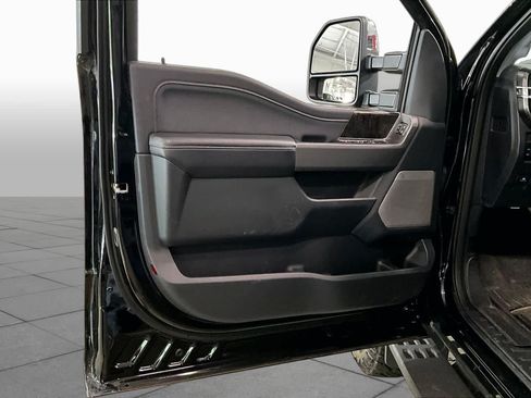 Used 2025 Ford F250 Lariat w/ Lariat Ultimate Package AWD/4WD image 22