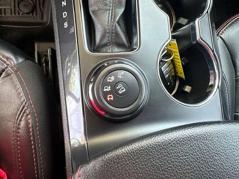 Used 2019 Ford Explorer Sport AWD/4WD image 26