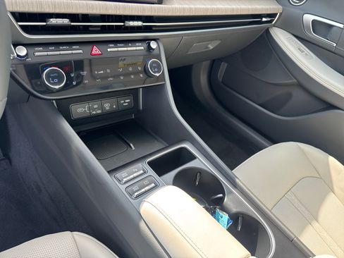 New 2025 Hyundai Sonata Limited image 21